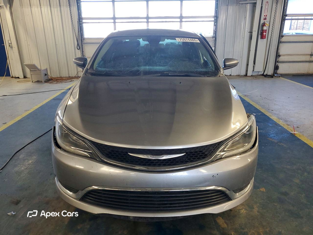 Chrysler 200 2016