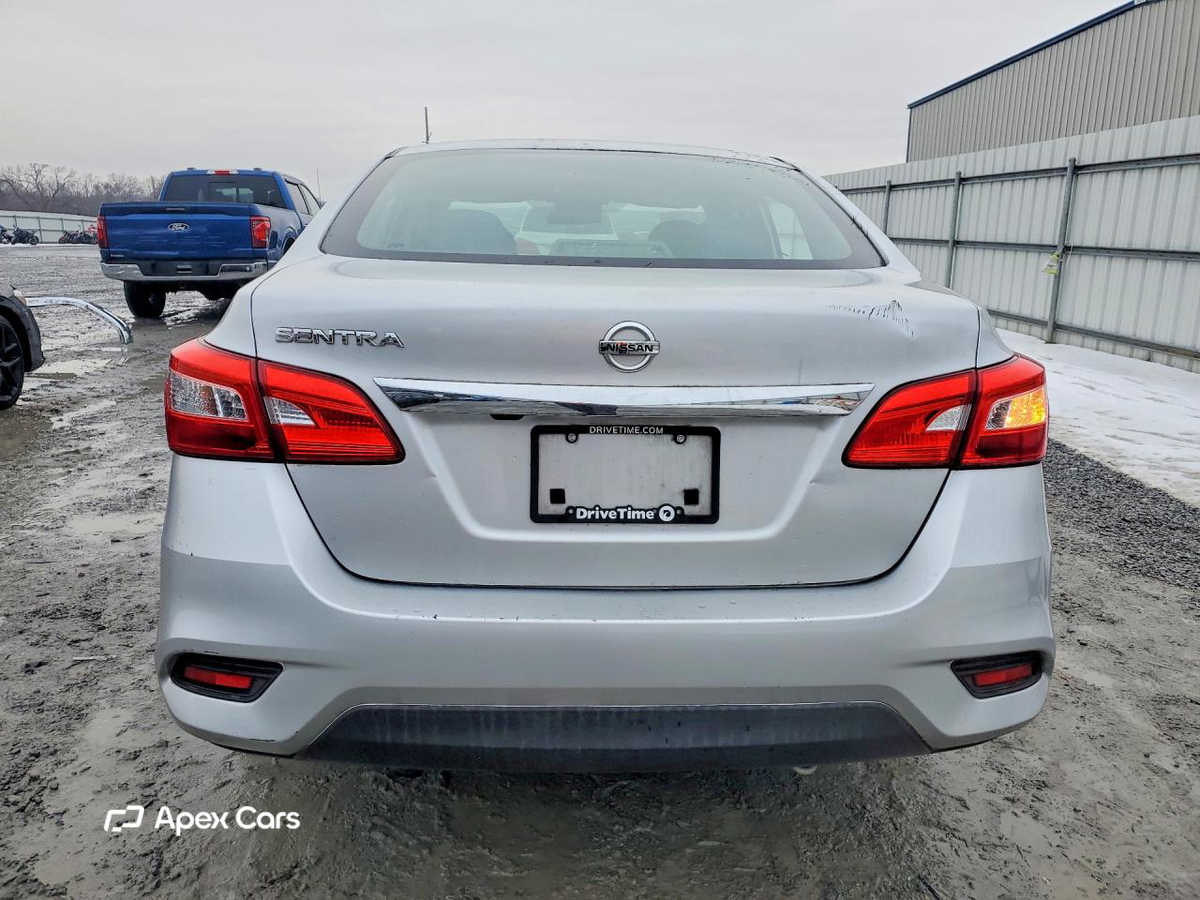 Nissan Sentra 2019