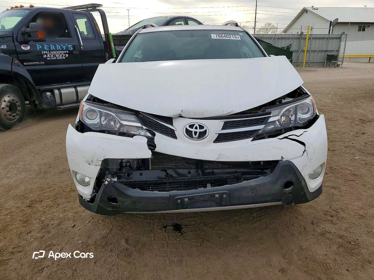 Toyota RAV 4 2015