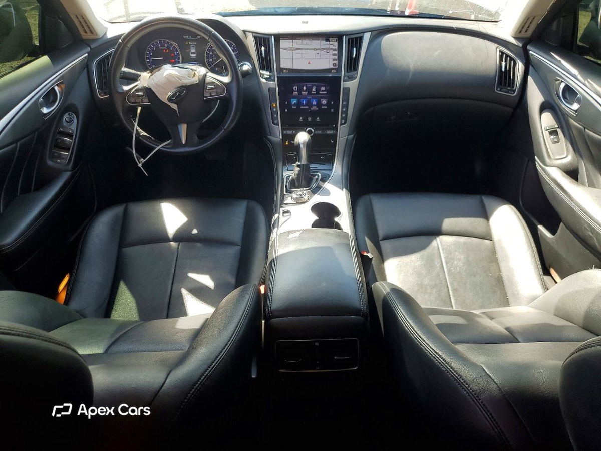 Infiniti Q50 2015