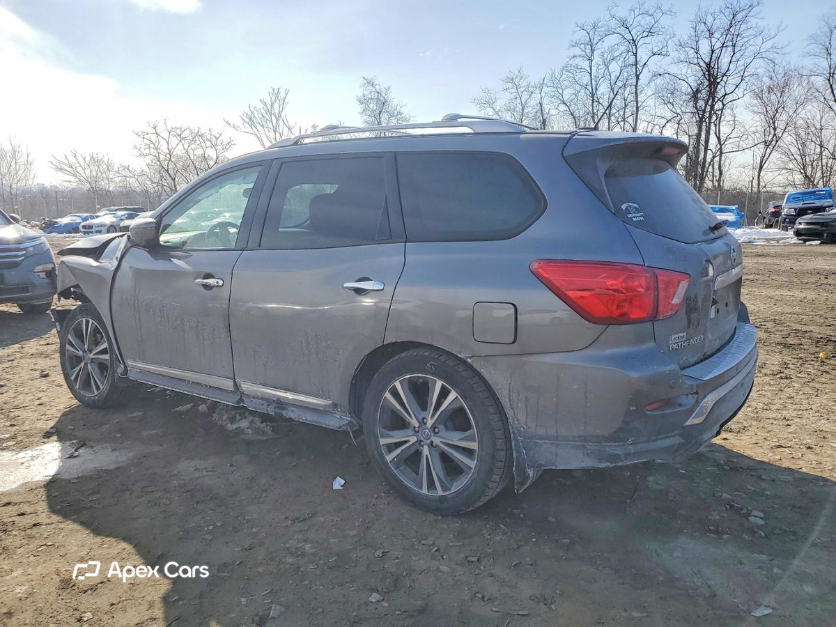 Nissan Pathfinder 2018