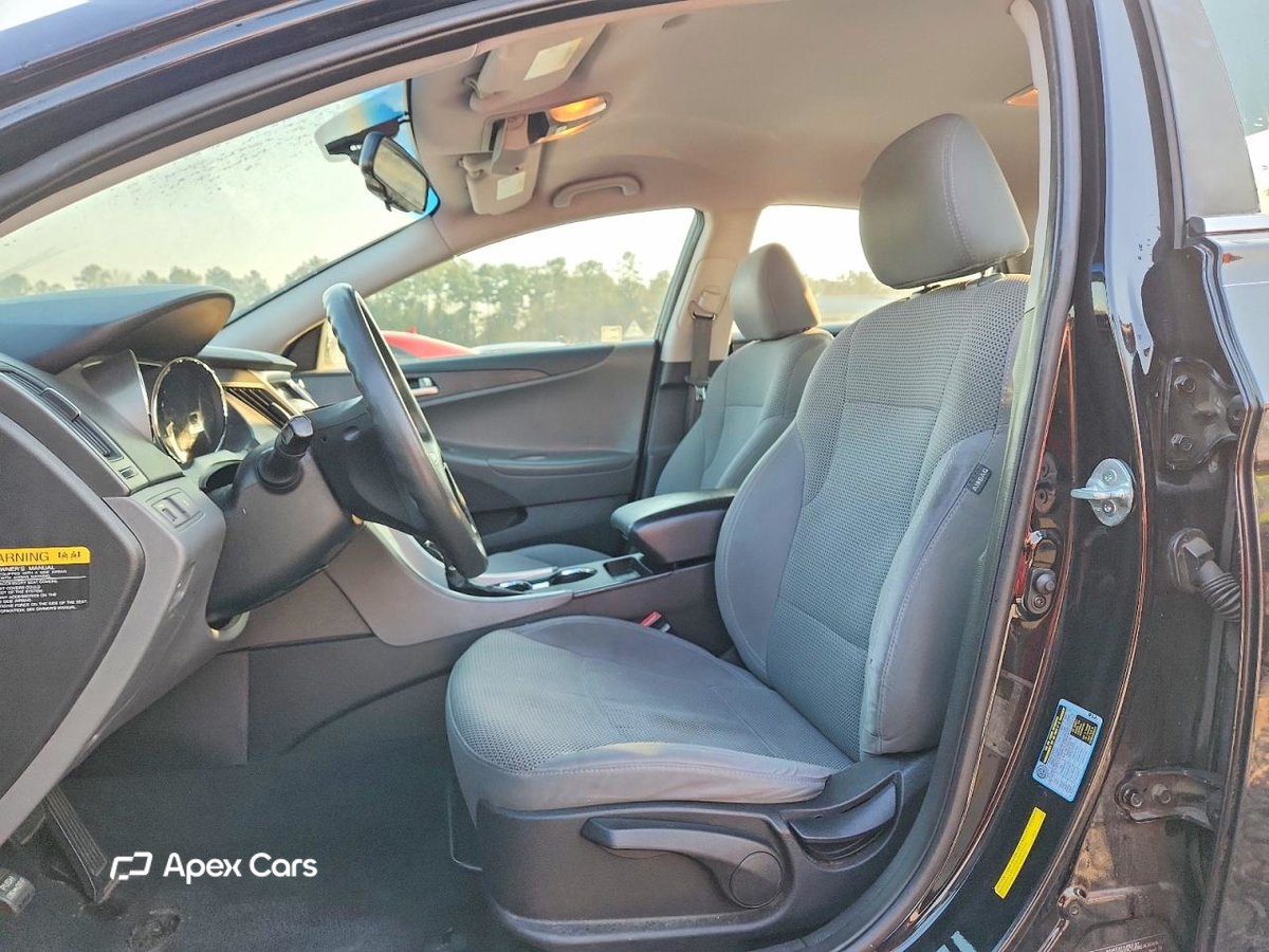 Hyundai Sonata 2013