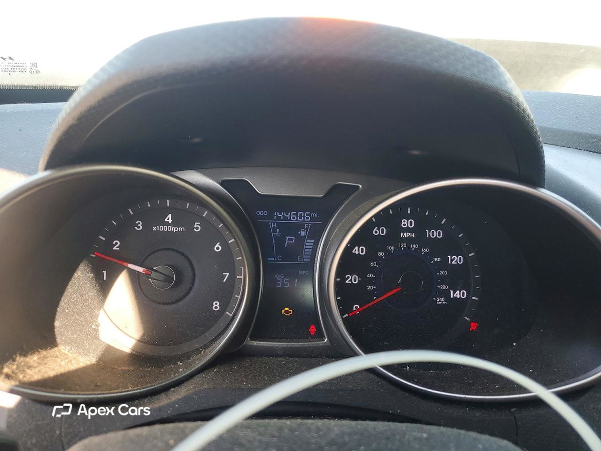 Hyundai Veloster 2015