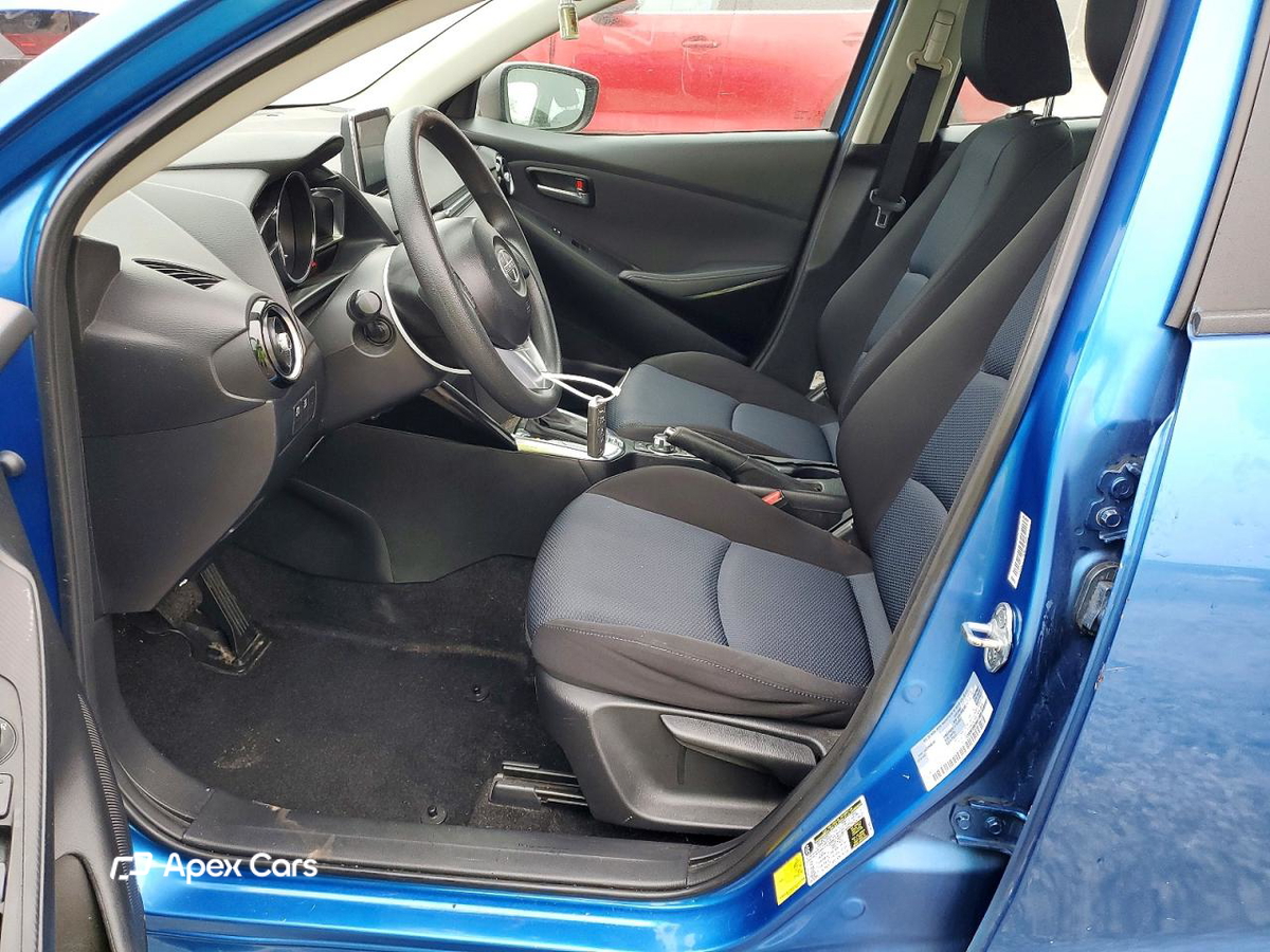 Scion iA 2016