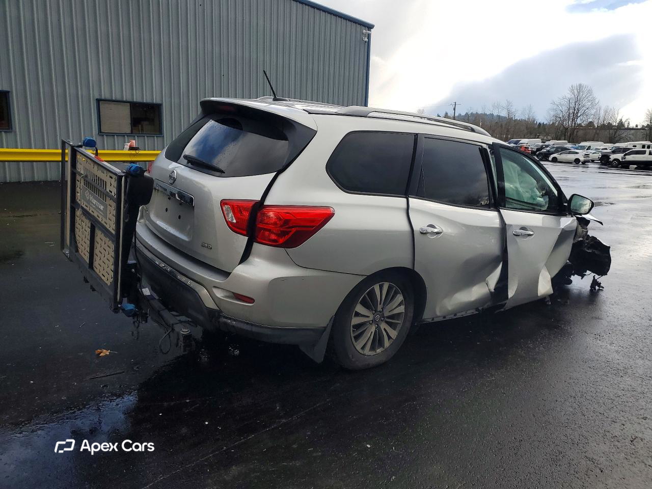 Nissan Pathfinder 2018