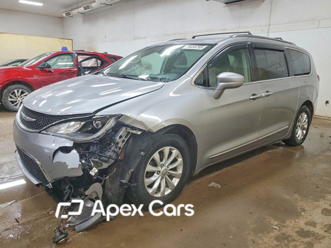 Chrysler Pacifica 2018 - Zdjęcie 1 z 15
