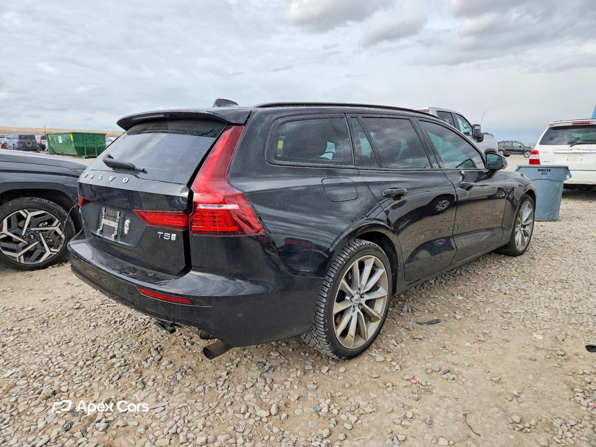 Volvo V60 2020