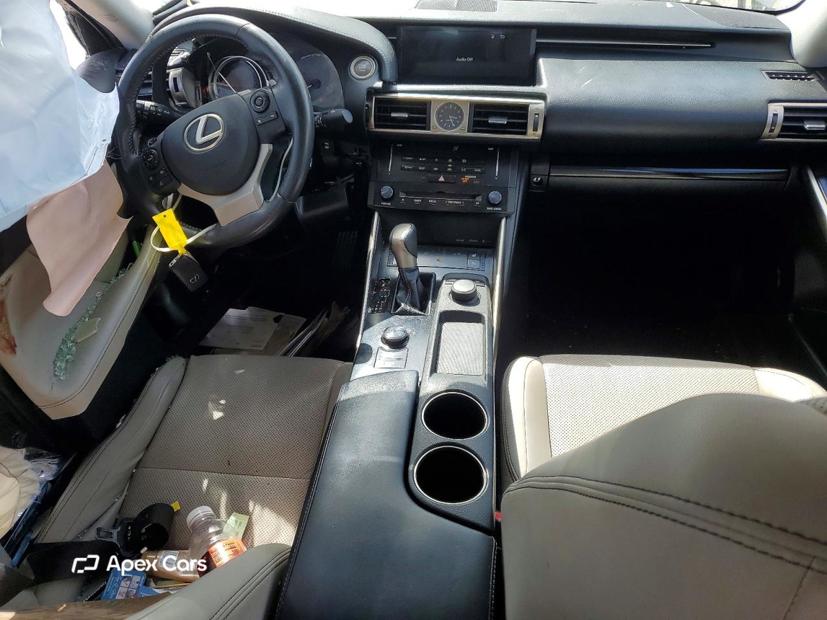 Lexus IS 2014