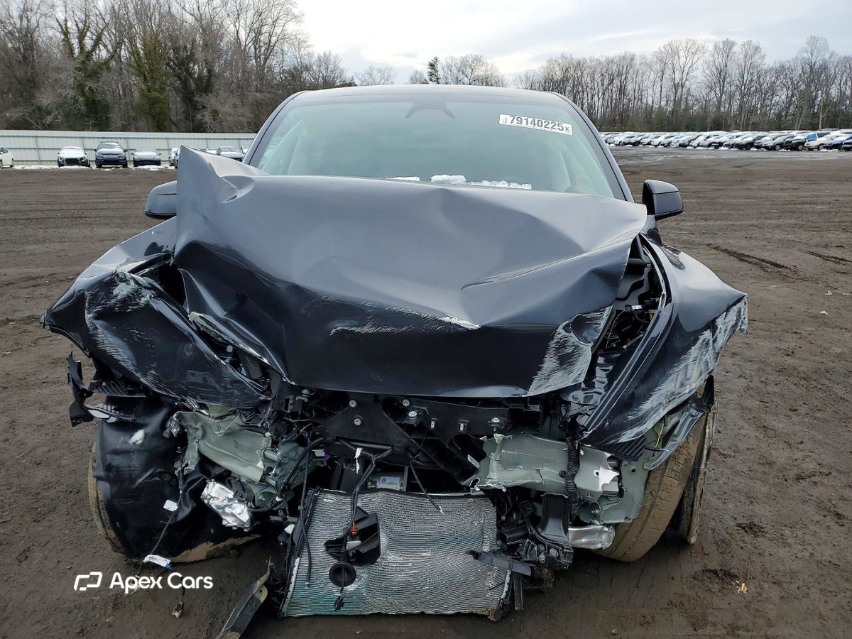 Tesla Model Y 2026