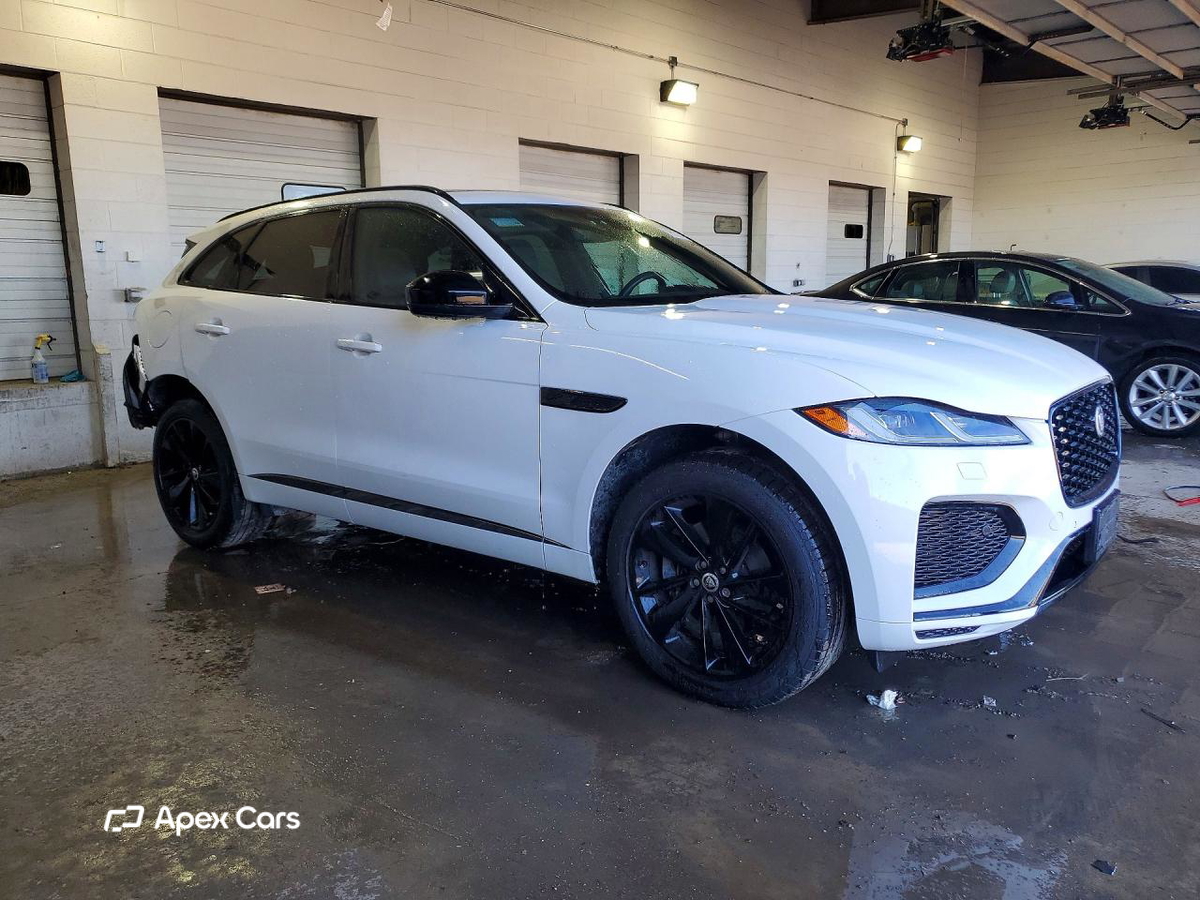 Jaguar F-Pace 2024