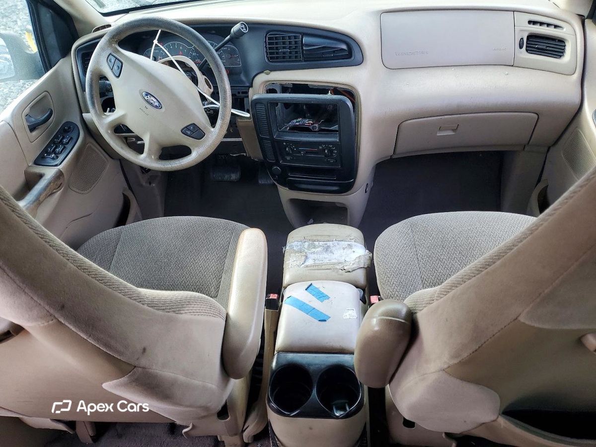 Ford Windstar 2003