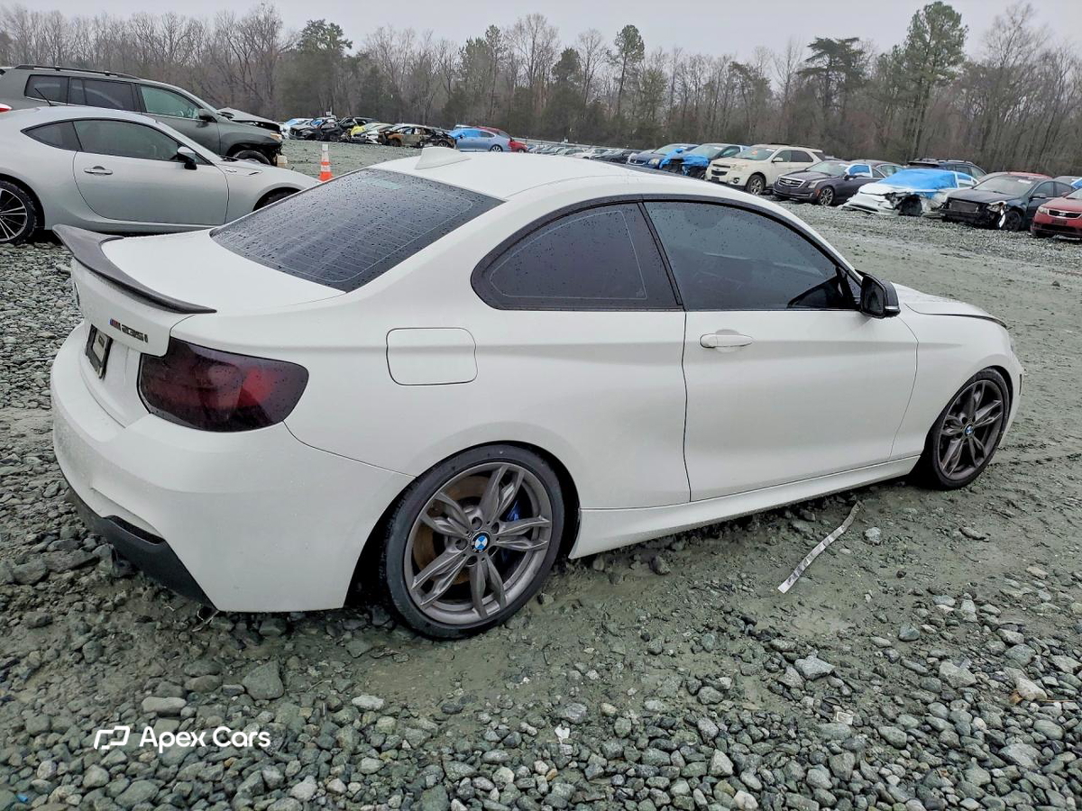 BMW M2 2016