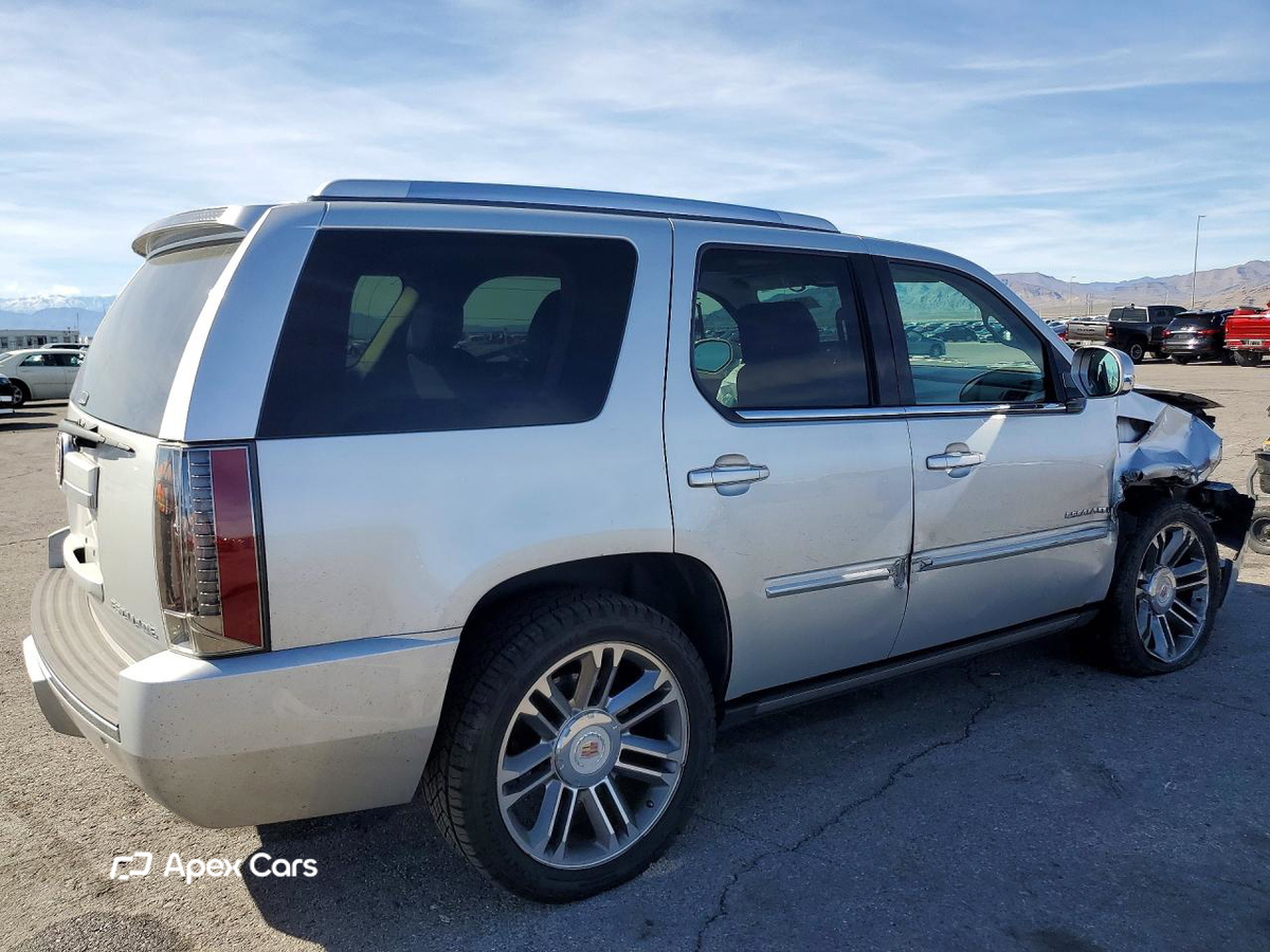 Cadillac Escalade 2014