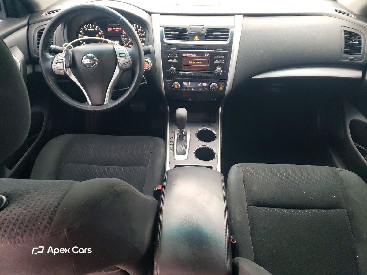 Nissan Altima 2015