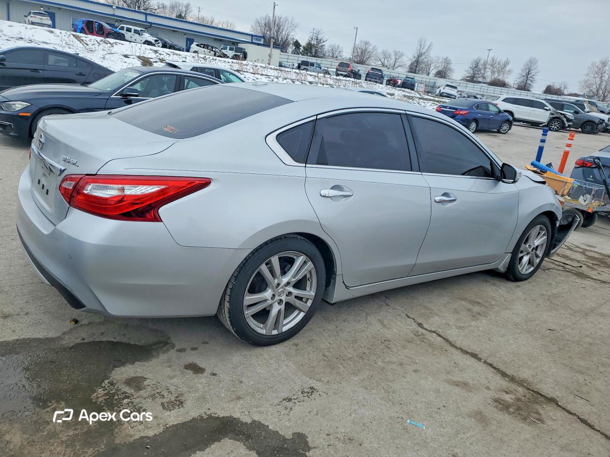 Nissan Altima 2017