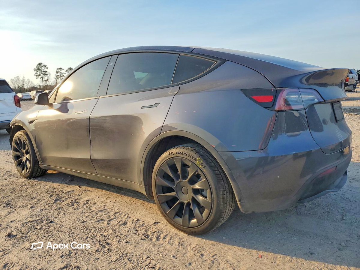 Tesla Model Y 2020