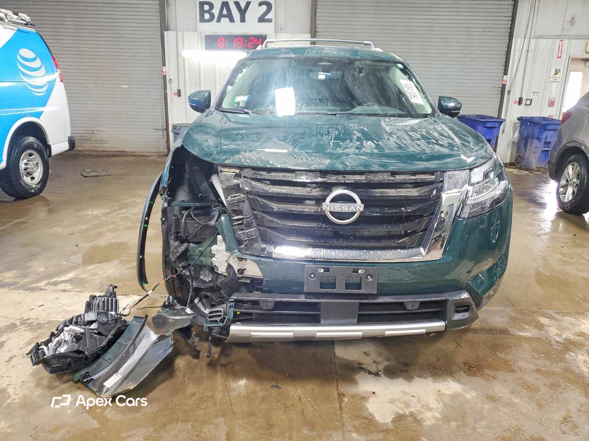 Nissan Pathfinder 2024