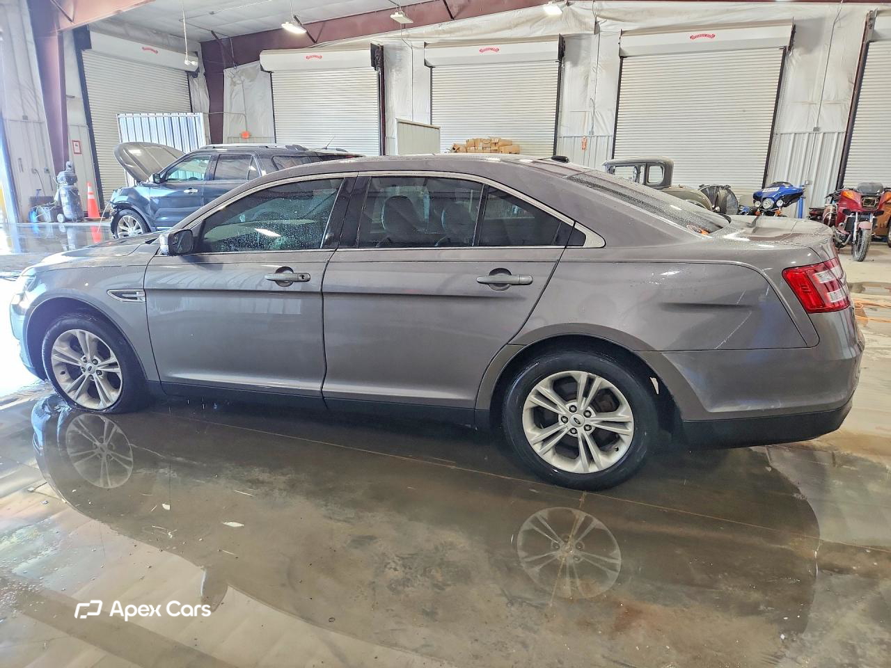 Ford Taurus 2013