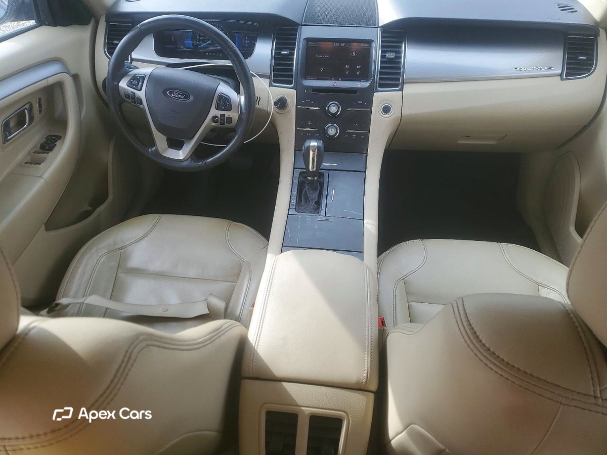 Ford Taurus 2013