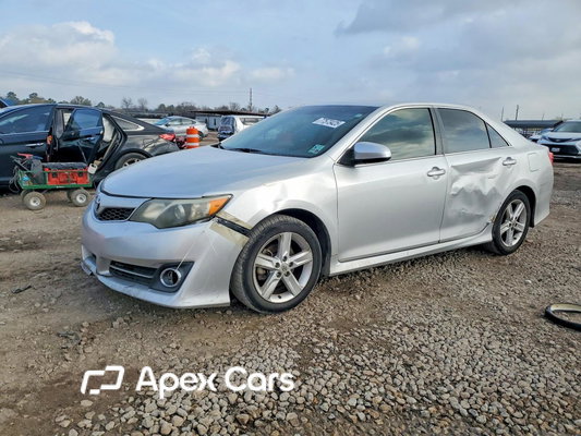 Toyota Camry 2012 - Image 1 of 13