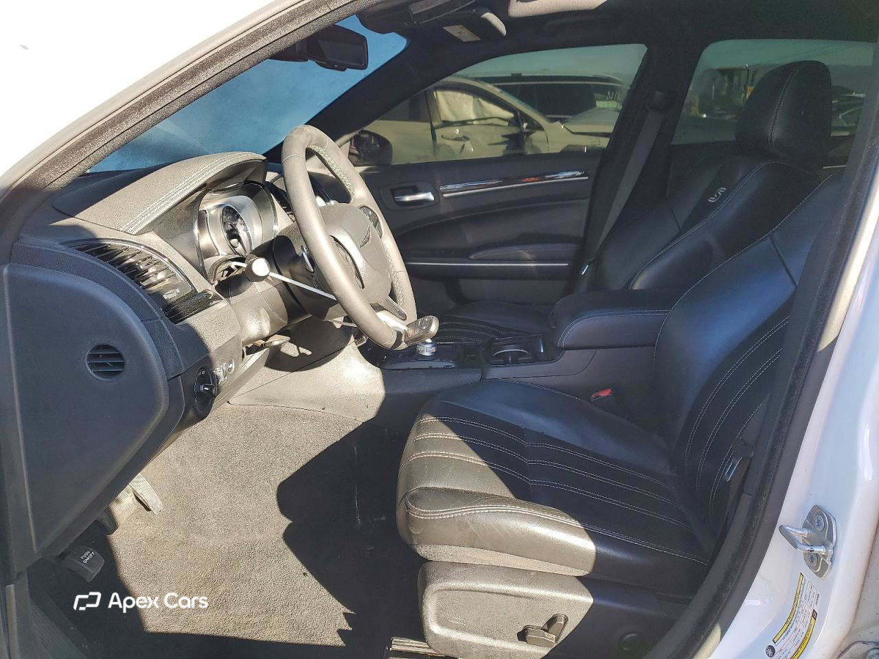 Chrysler 300 2022