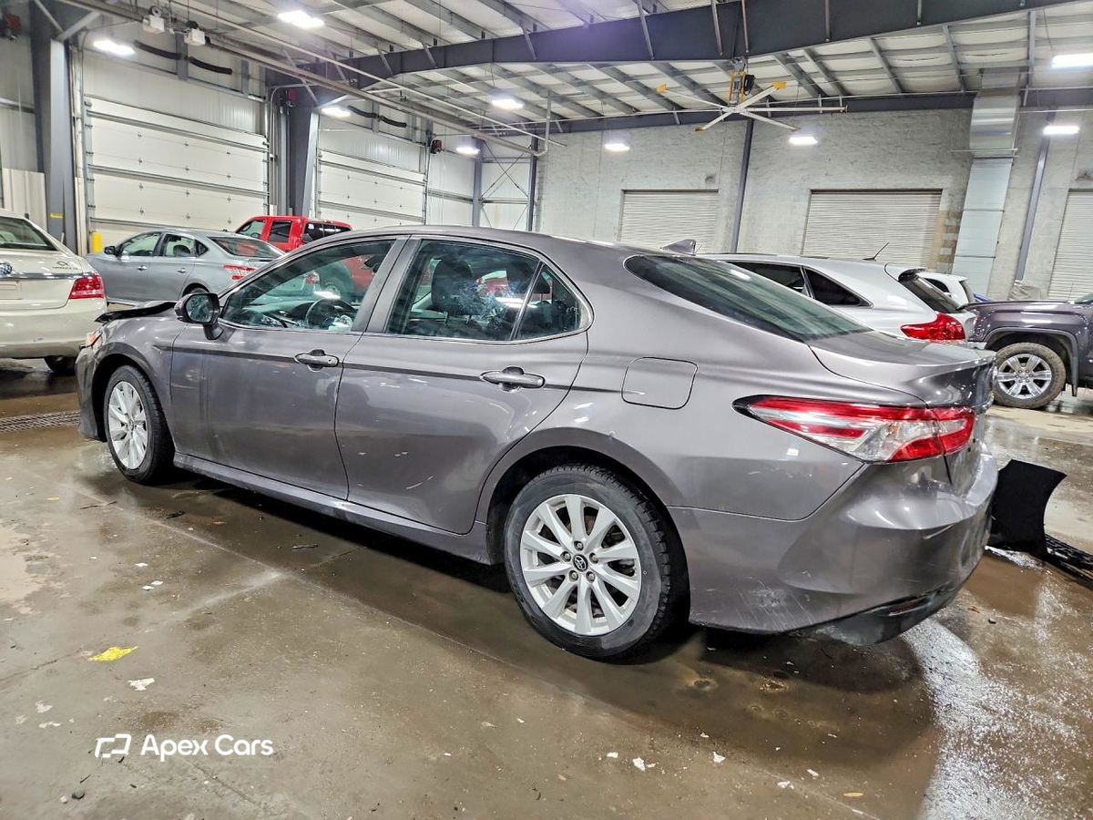 Toyota Camry 2019