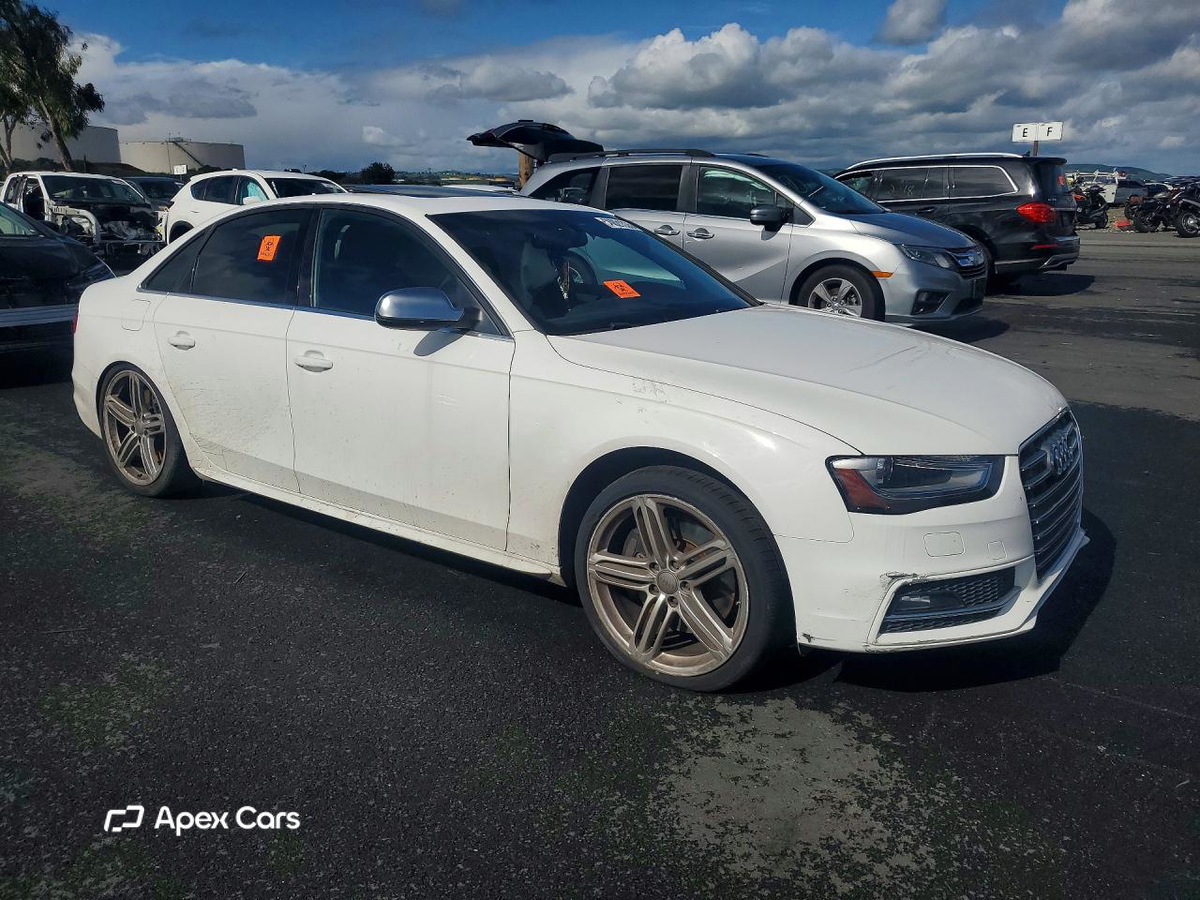 Audi RS4 2015