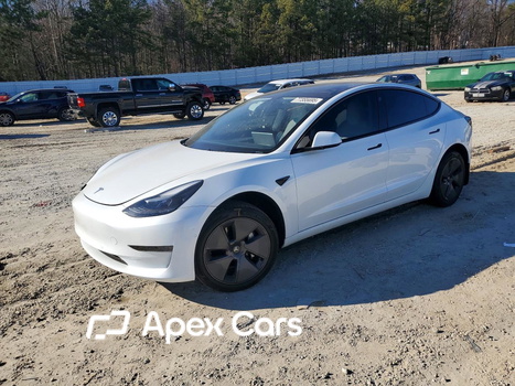 Tesla Model 3 2022 - Image 1 of 13