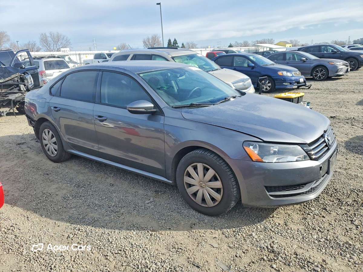 Volkswagen Passat 2012