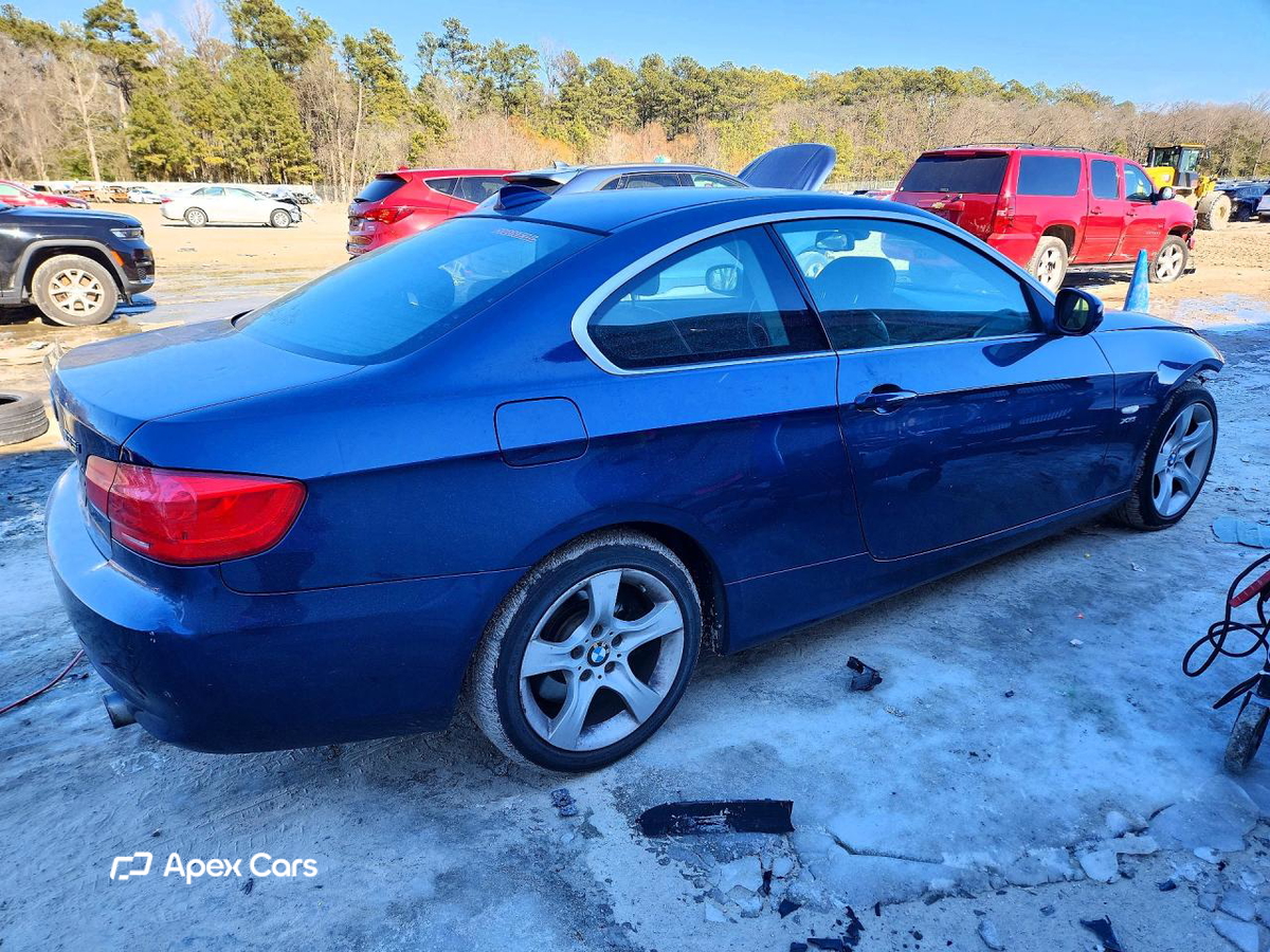 BMW Series 3 2012