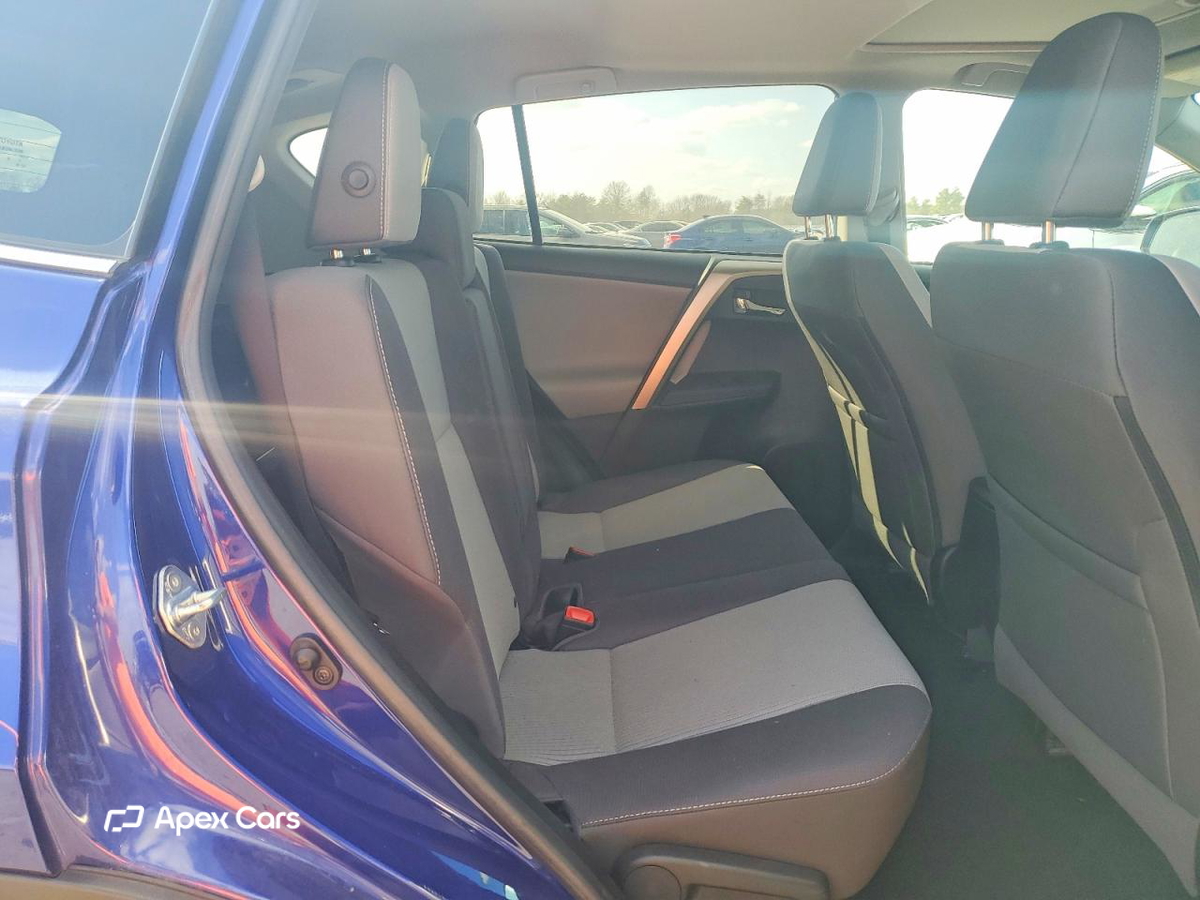 Toyota RAV 4 2015