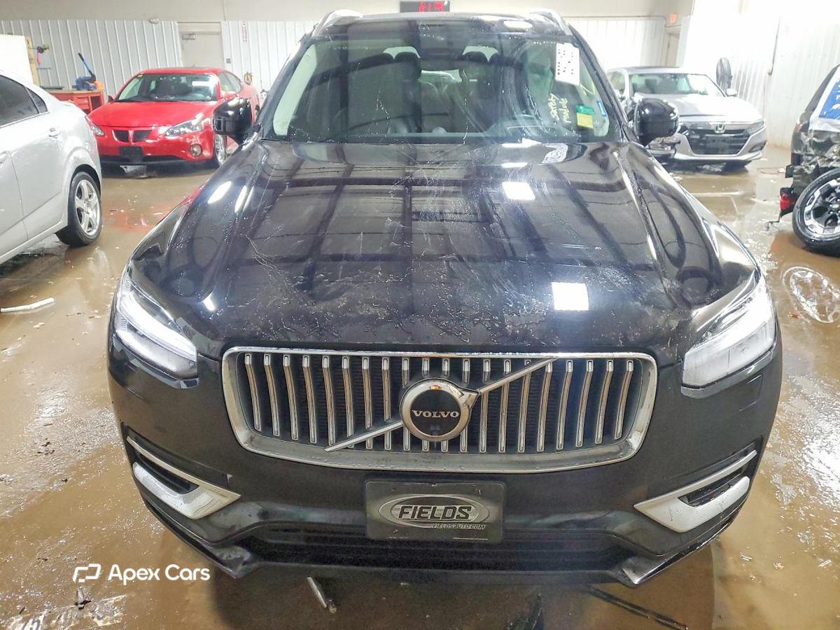 Volvo XC90 2023