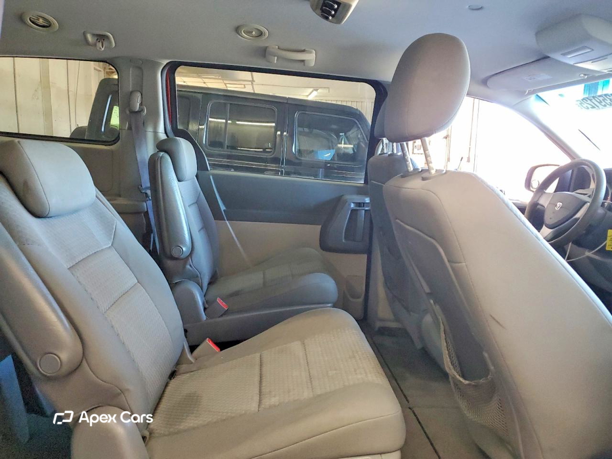 Dodge Caravan 2010