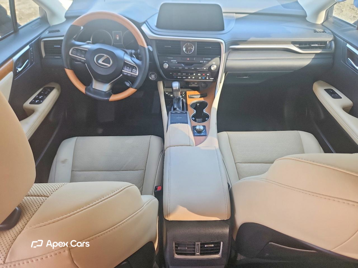 Lexus RX 2022