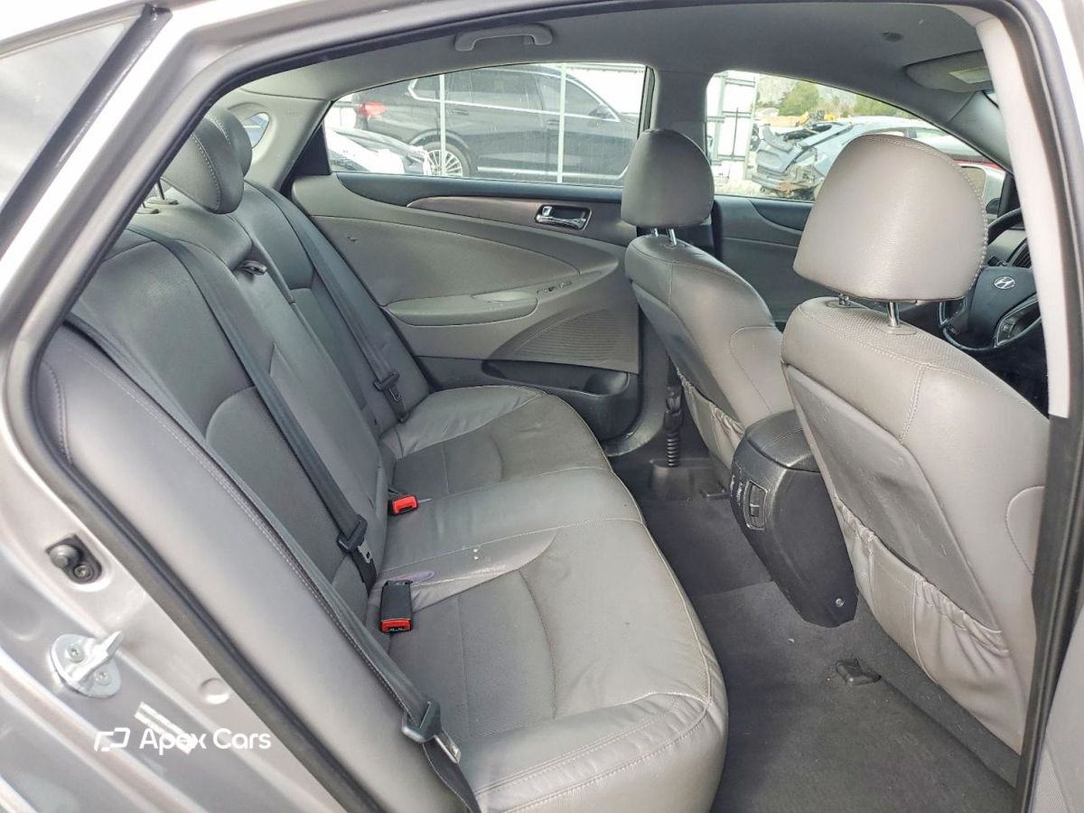 Hyundai Sonata 2013