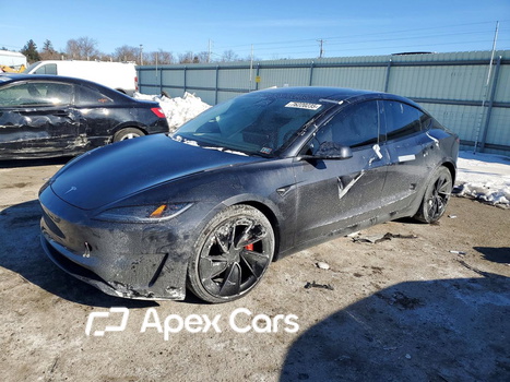 Tesla Model 3 2024 - Image 1 of 12