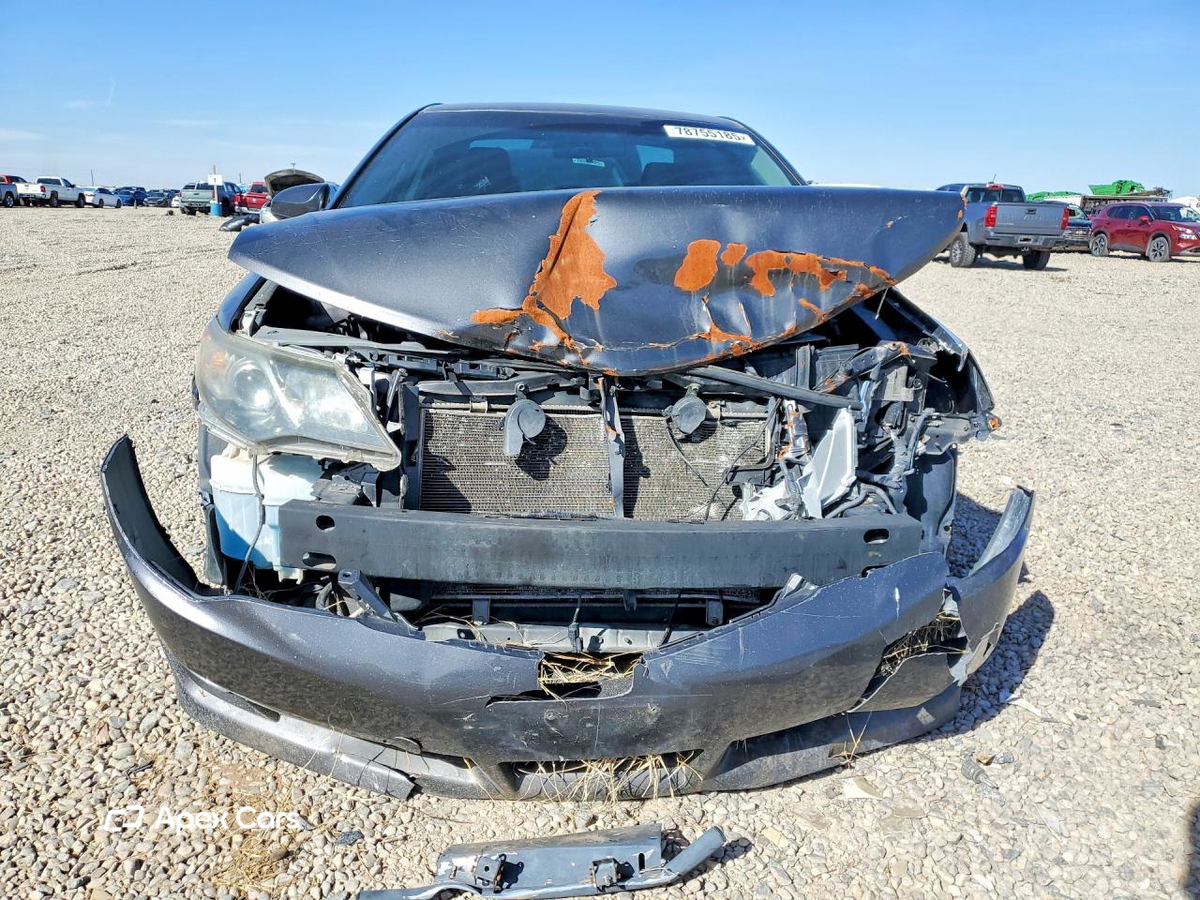 Toyota Camry 2012