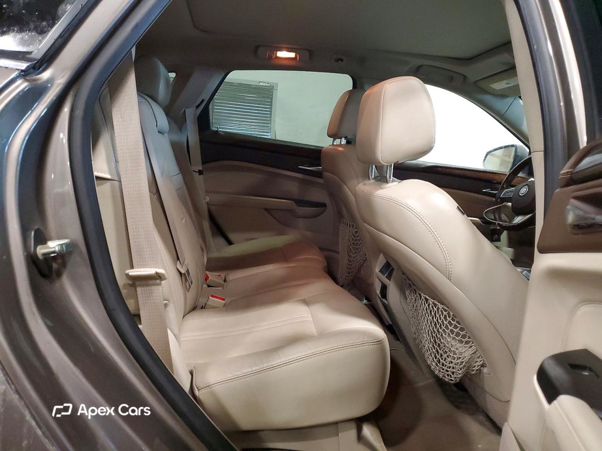 Cadillac SRX 2012