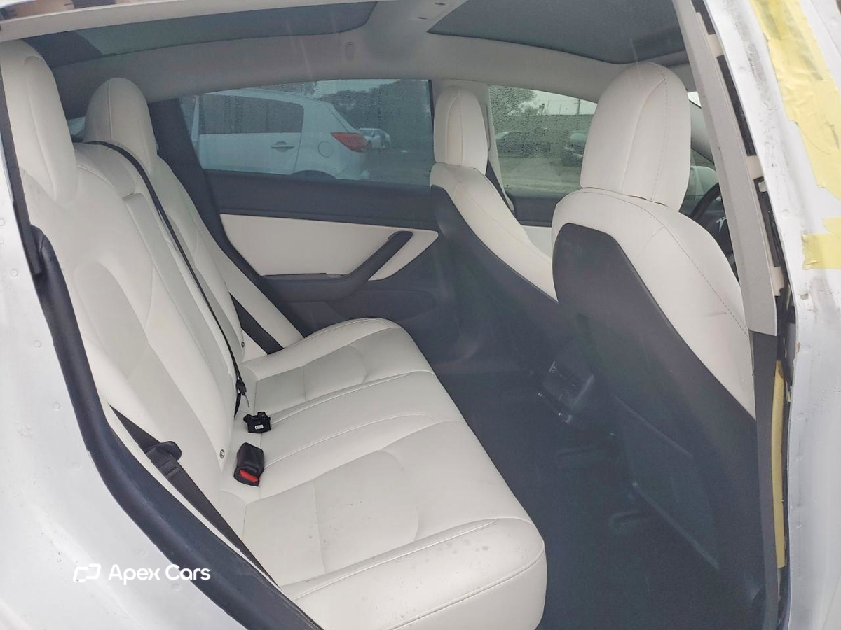 Tesla Model 3 2018