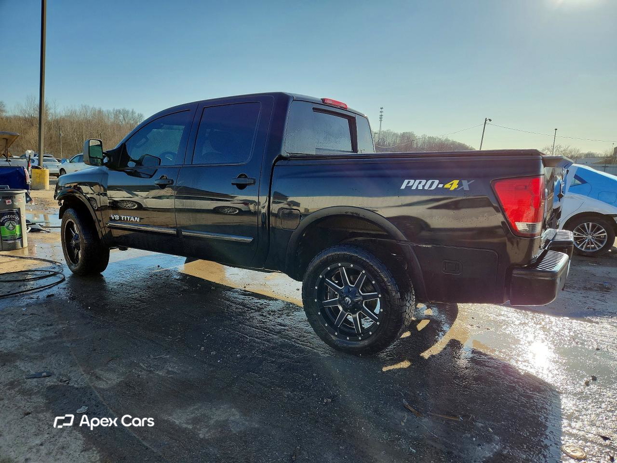 Nissan Titan 2013
