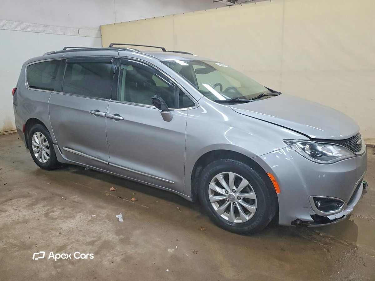 Chrysler Pacifica 2018