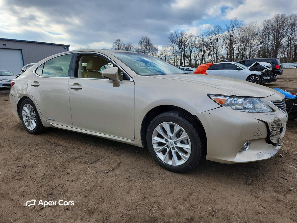 Lexus ES 2015