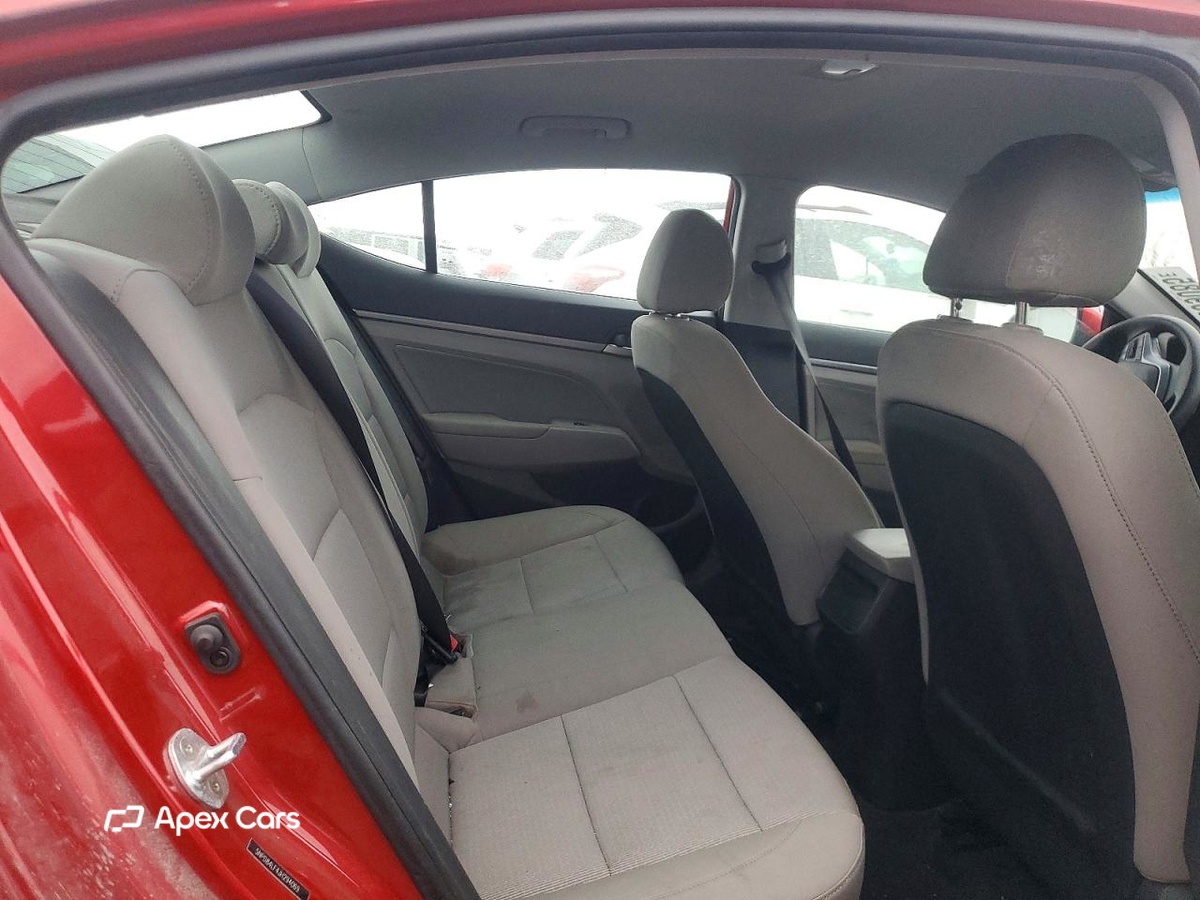 Hyundai Elantra 2018