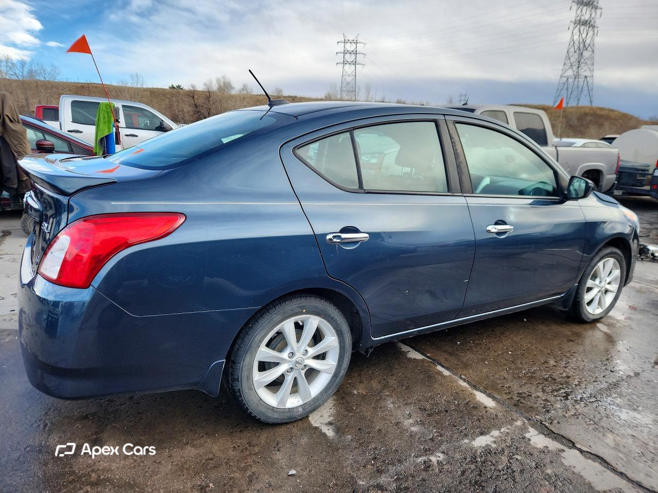 Nissan Versa 2015