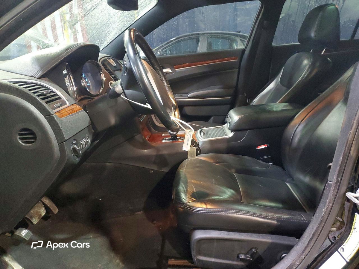 Chrysler 300 2013