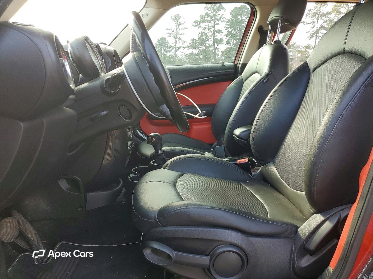MINI Cooper 2013