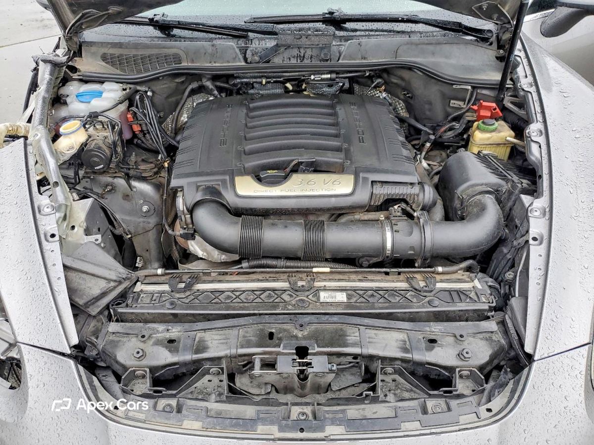 Porsche Cayenne 2011