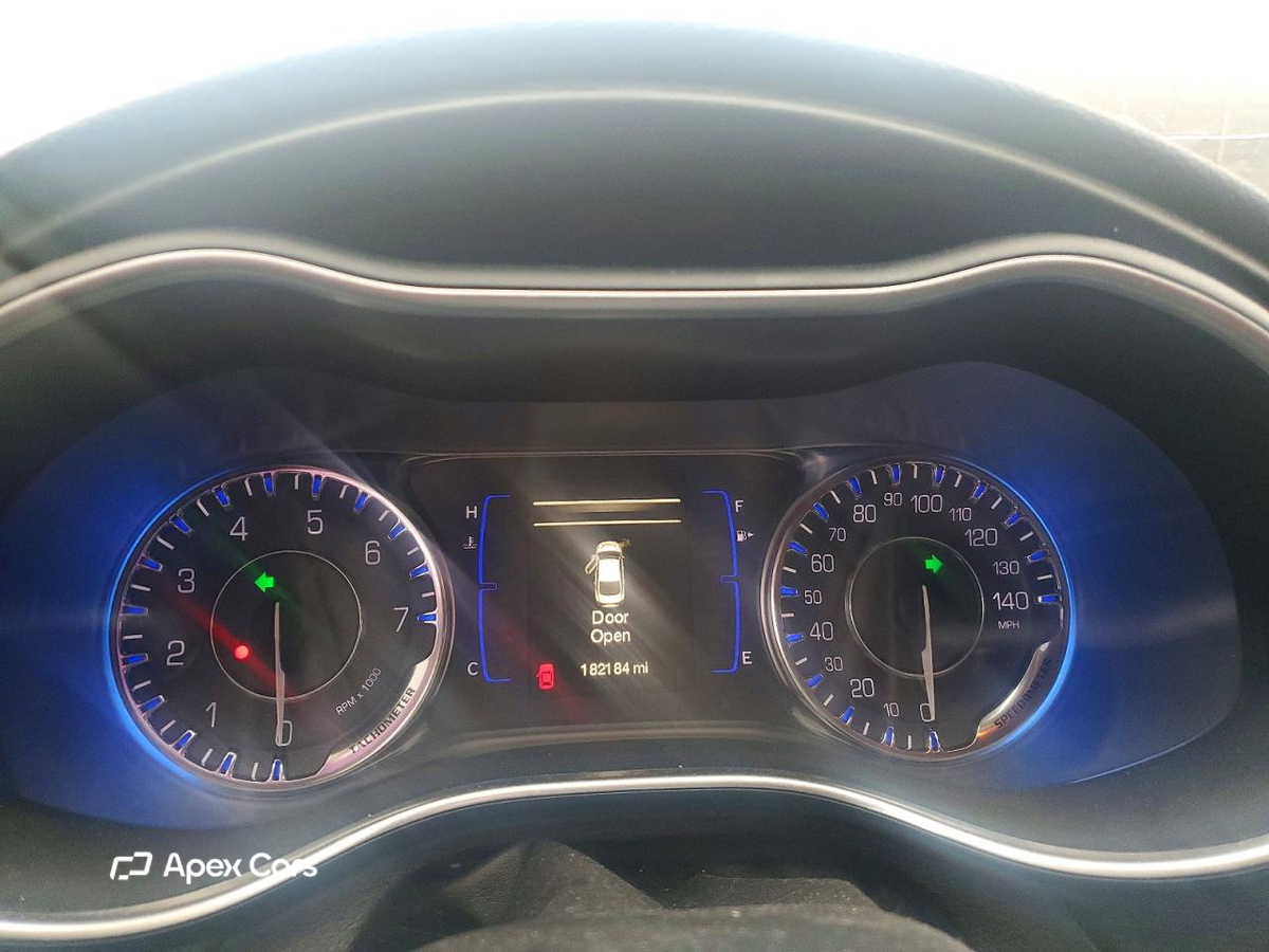 Chrysler 200 2015