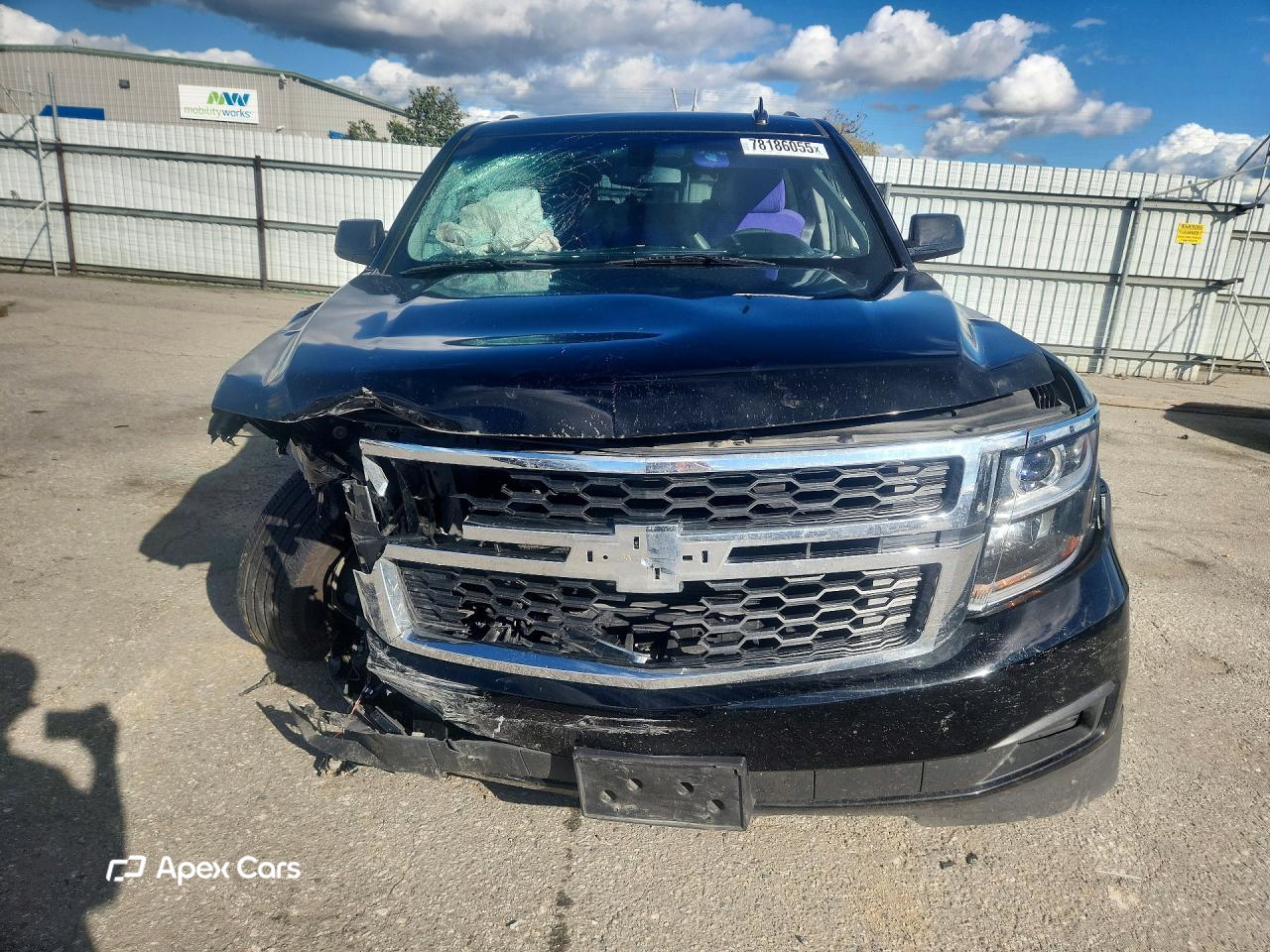 Chevrolet Suburban 2016