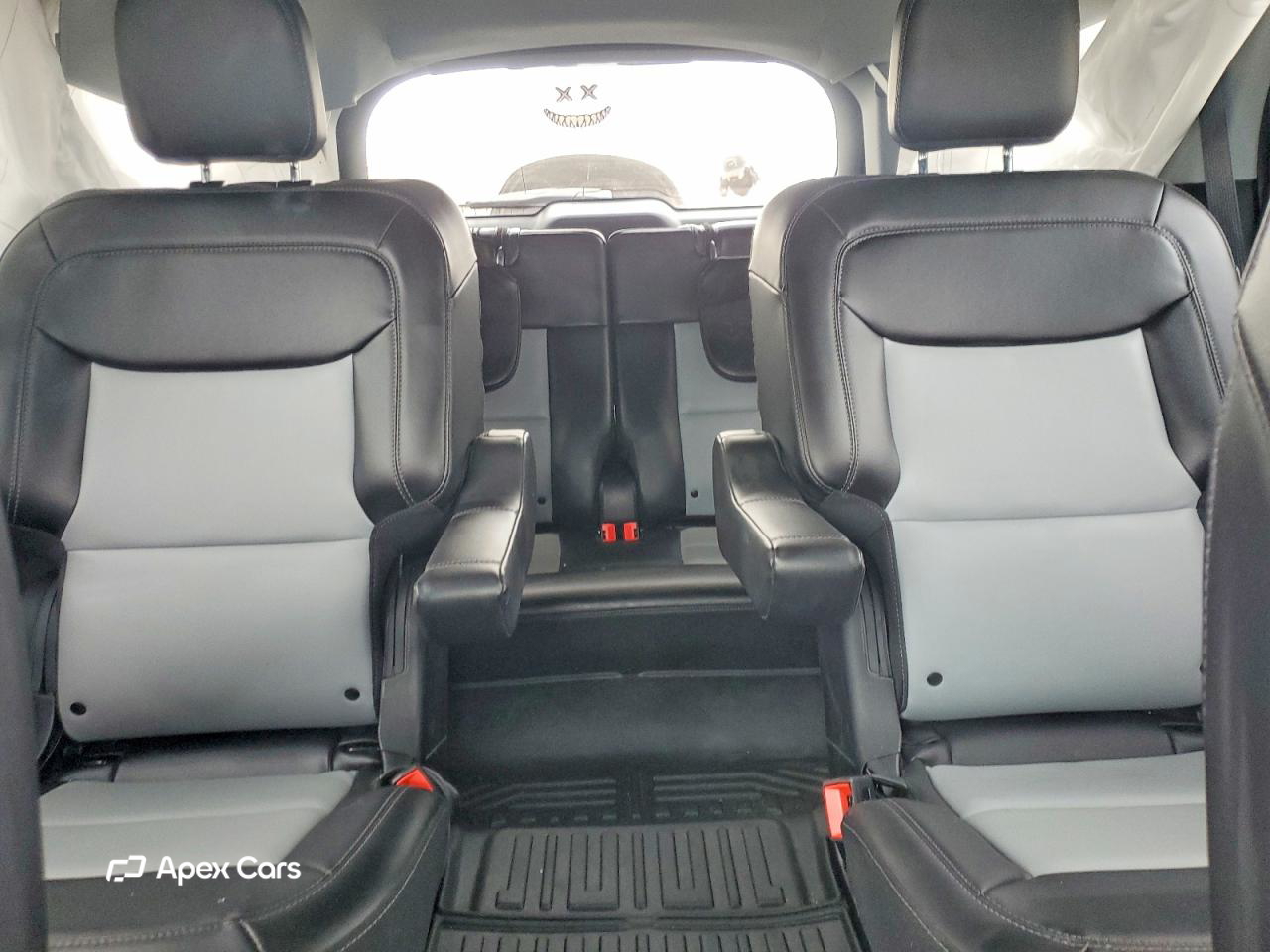 Ford Explorer 2024